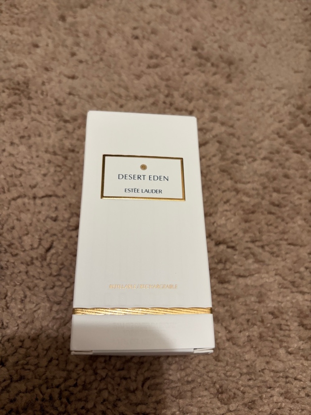 Estée Lauder desert Eden  new in box beautiful scent